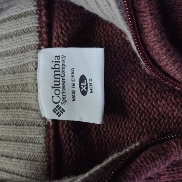 COLUMBIA Sweater XL Men's Brick  Red With Tan Stripes 1/4 Zip - Picture 9 of 11